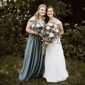 Off the Shoulder Bridesmaids/Prom Dress